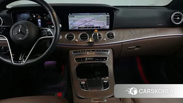 Mercedes-Benz E-Class W213 2022 Белый из Кореи, фото 5