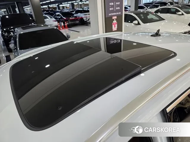 Audi Q3 (F3) 2023 Белый из Кореи, фото 5