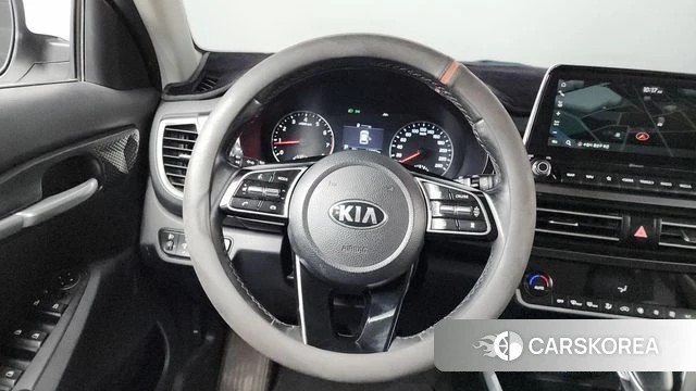 Kia Seltos 2021 Белый из Кореи, фото 5