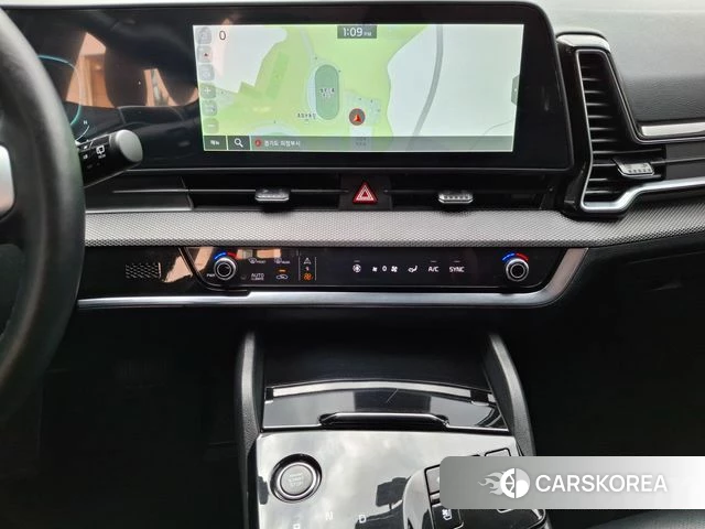 Kia Sportage 5th Generation 2023 Белый из Кореи, фото 5