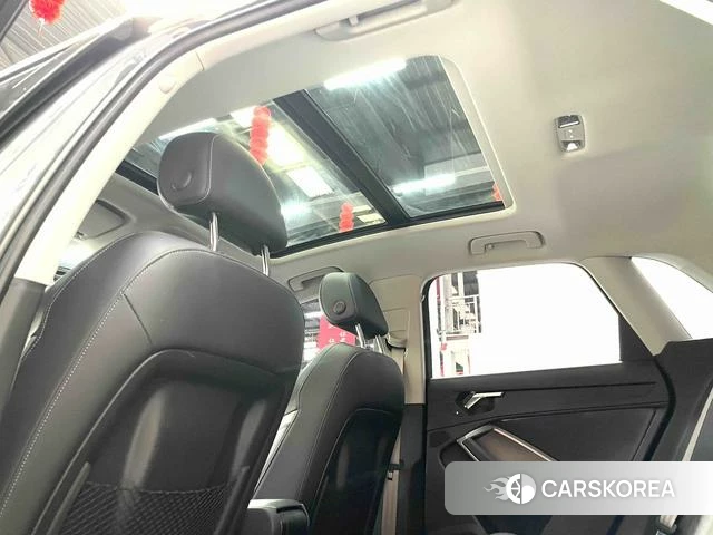 Audi Q3 2022 Серебристо-серый из Китая, фото 5
