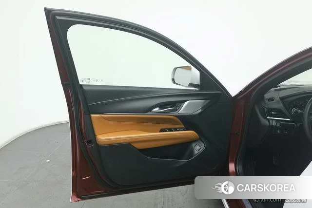 Cadillac CT4 2021 Другой из Китая, фото 5