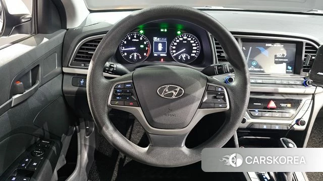 Hyundai Avante AD 2018 Белый из Кореи, фото 5