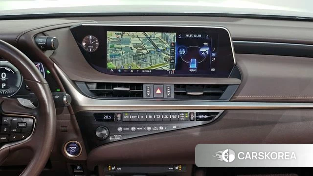 Lexus ES300h 7th generation 2018 Серебристо-серый из Кореи, фото 5