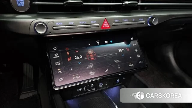 Hyundai Grandeur Hybrid (GN7) 2023 Белый из Кореи, фото 5