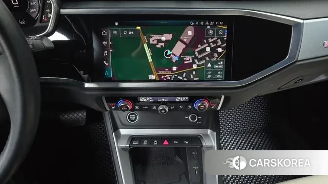 Audi Q3 (F3) 2022 Черный из Кореи, фото 5