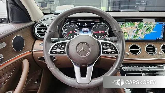 Mercedes-Benz E-Class W213 2019 Белый из Кореи, фото 5