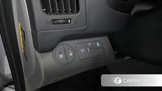 Hyundai The New Grand Starex 2021 Серебристо-серый из Кореи, фото 5