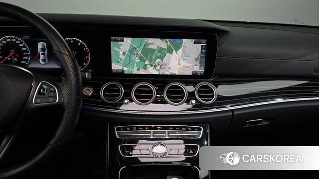 Mercedes-Benz E-Class W213 2018 Черный из Кореи, фото 5