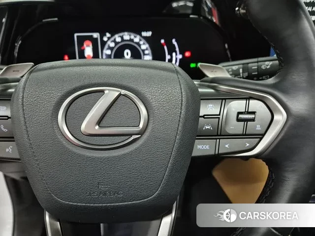 Lexus NX350h Second generation 2025 Белый из Кореи, фото 5