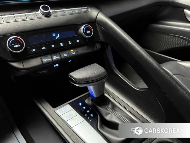 Hyundai The New Avante (CN7) 2023 Белый из Кореи, фото 5
