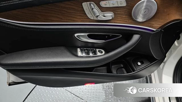 Mercedes-Benz E-Class W213 2019 Белый из Кореи, фото 5