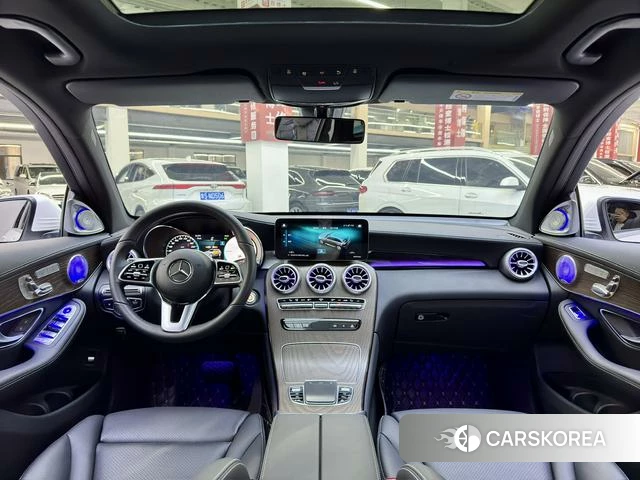 Mercedes-Benz GLC 2023 Белый из Китая, фото 5