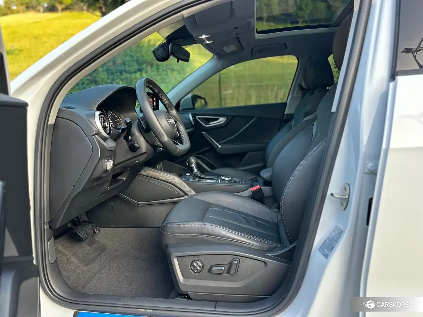 Audi Q2L 2023 Белый из Китая, фото 5