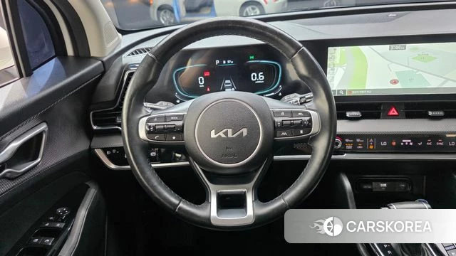 Kia Sportage 5th Generation 2023 Белый из Кореи, фото 5
