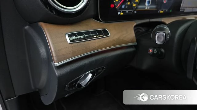 Mercedes-Benz E-Class W213 2019 Белый из Кореи, фото 5