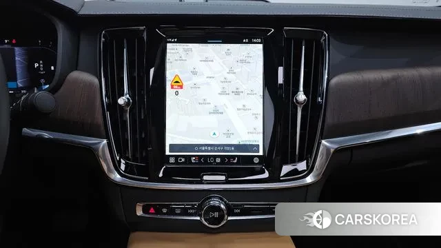 Volvo S90 2024 Черный из Кореи, фото 5