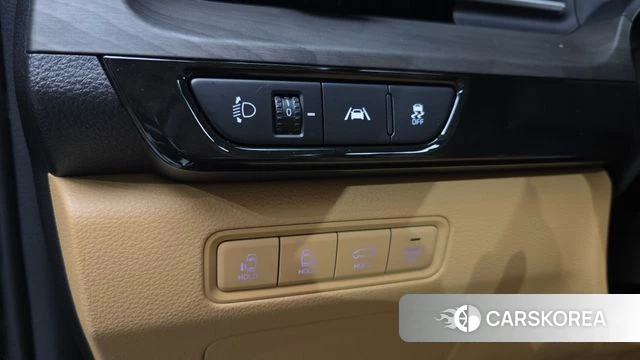 Kia Carnival 4th generation 2023 Черный из Кореи, фото 5
