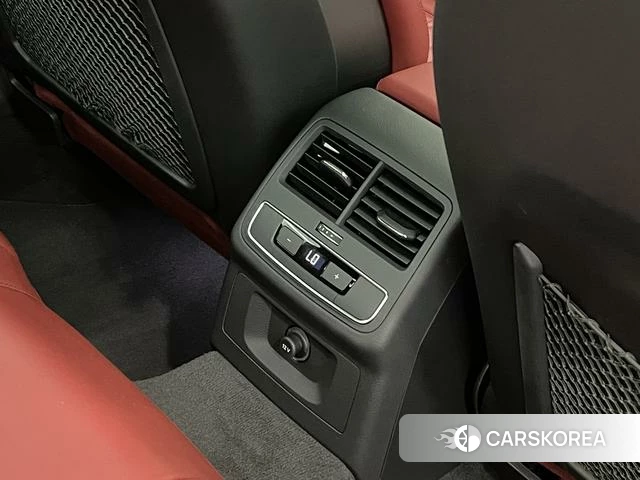 Audi S4 2021 Темно-серый из Китая, фото 5