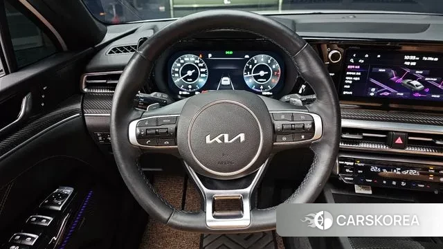 Kia K5 3rd generation 2023 Белый из Кореи, фото 5