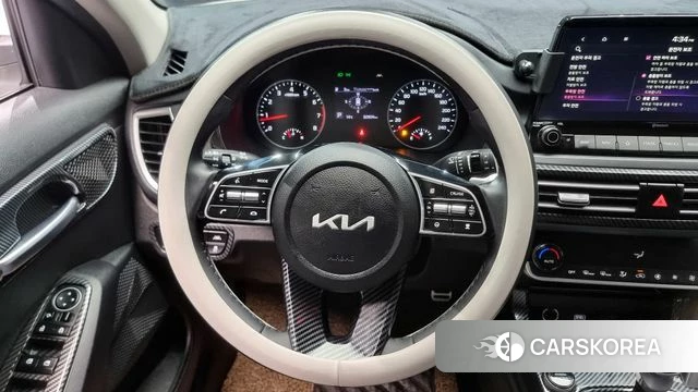 Kia Seltos 2021 Белый из Кореи, фото 5