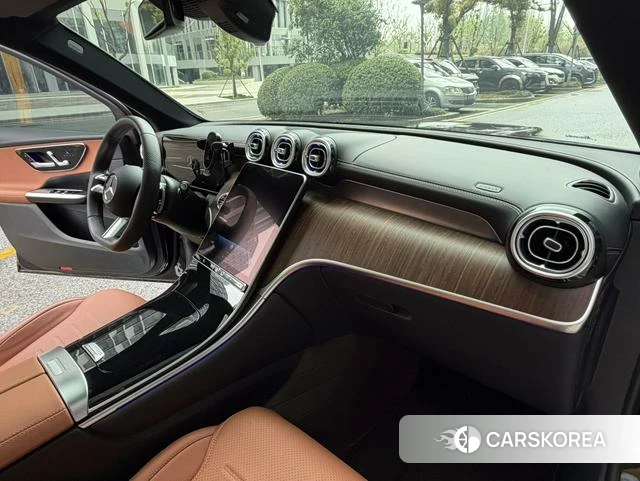 Mercedes-Benz GLC 2023 Черный из Китая, фото 5