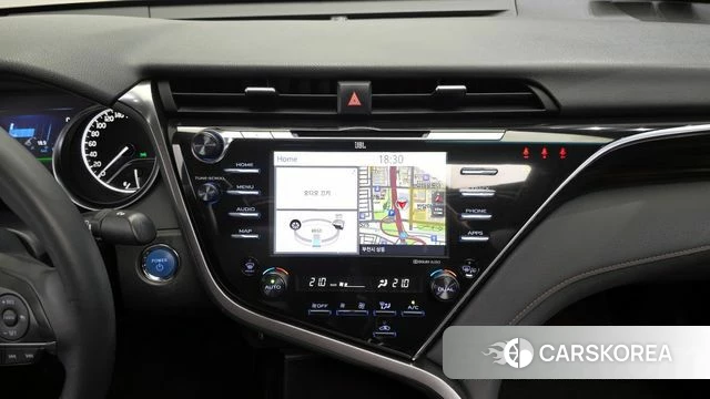 Toyota Camry (XV70) 2018 Жемчужный цвет из Кореи, фото 5