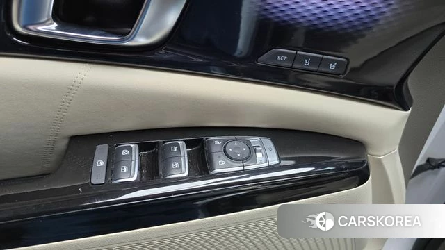 Kia Carnival 4th generation 2023 Белый из Кореи, фото 5