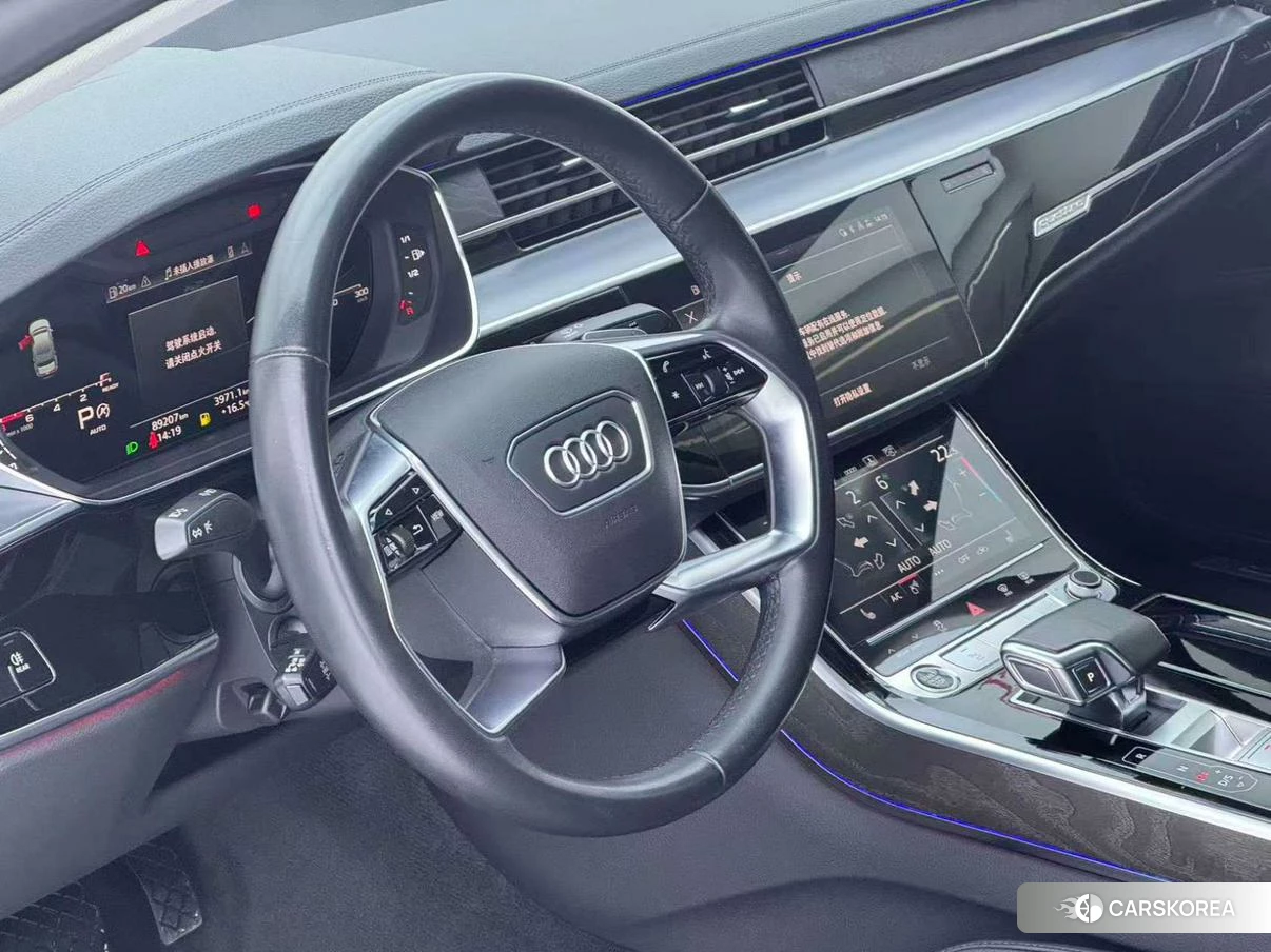 Audi A8 2020 Черный из Китая, фото 5