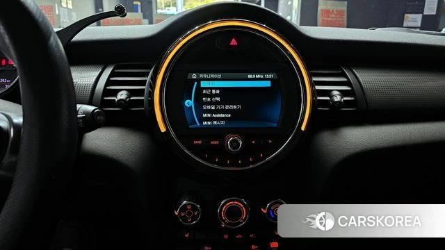 Mini Cooper 2020 Темно-зеленый из Кореи, фото 5