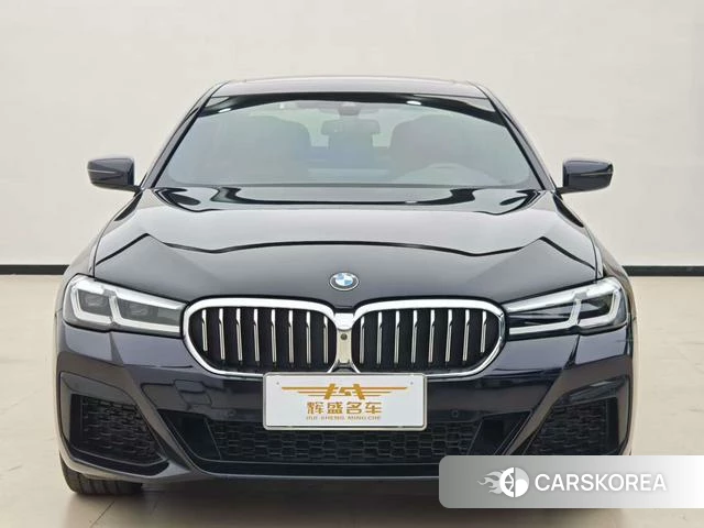 BMW 5 series 2022 Черный из Китая, фото 5