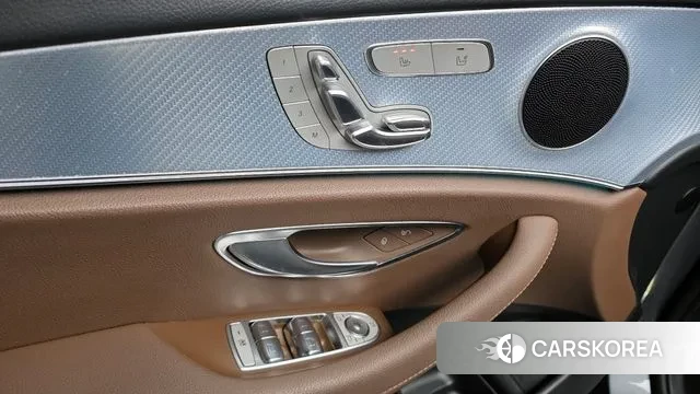 Mercedes-Benz E-Class W213 2020 Серый из Кореи, фото 5
