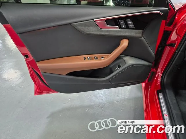 Audi A4 (B9) id 2852656 из Кореи 5