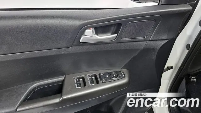 Kia Sportage The Bold 2019 Белый из Кореи, фото 5