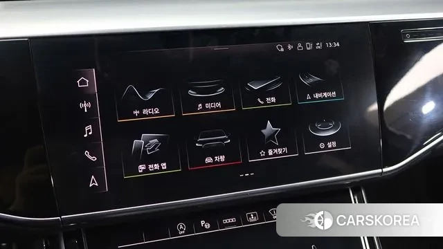 Audi A8 (D5) 2021 Черный из Кореи, фото 5