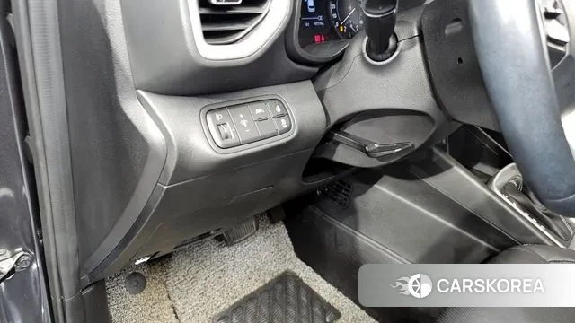 Hyundai Venue 2021 Серый из Кореи, фото 5