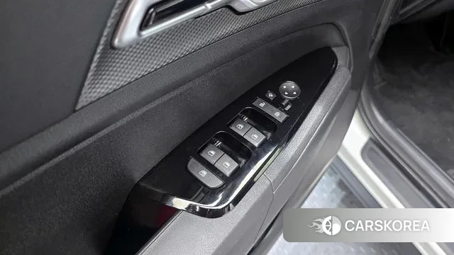 Kia Sportage 5th Generation 2023 Белый из Кореи, фото 5