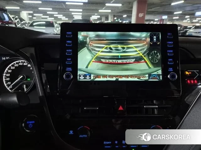 Toyota Camry (XV70) 2023 Серый из Кореи, фото 5