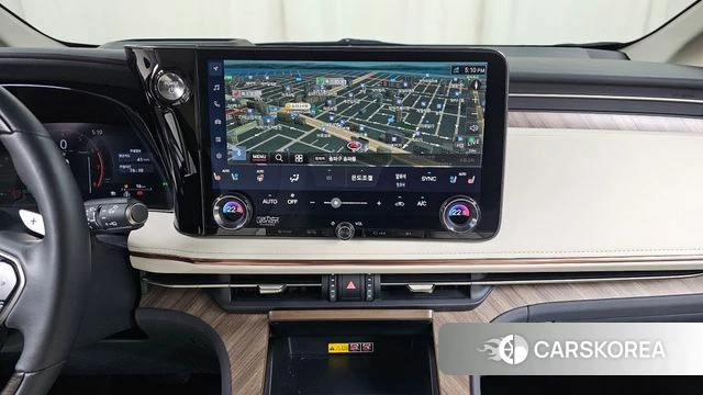 Lexus LM Second Generation 2025 Белый из Кореи, фото 5