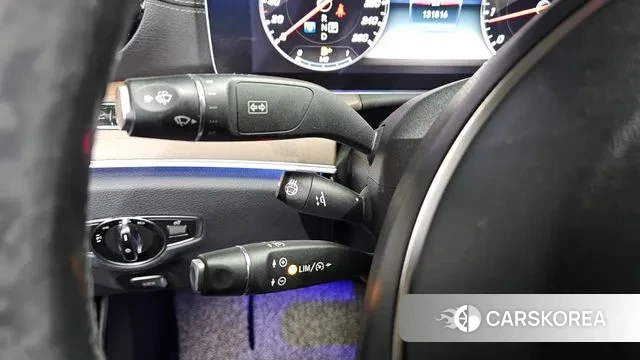 Mercedes-Benz E-Class W213 2018 Белый из Кореи, фото 5