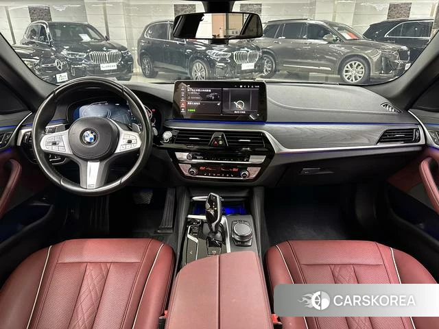 BMW 5 series 2023 Черный из Китая, фото 5