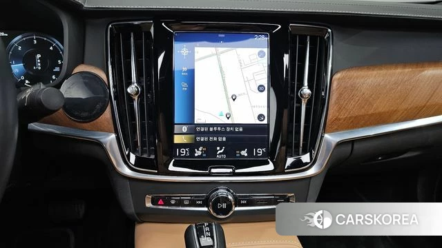 Volvo S90 2019 Серебристо-серый из Кореи, фото 5