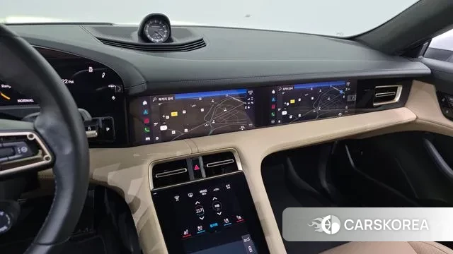 Porsche Taycan 2021 Белый из Кореи, фото 5