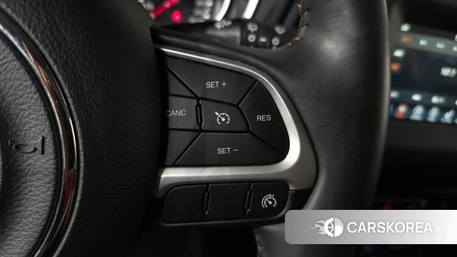 Jeep Compass 2nd Generation 2018 Черный из Кореи, фото 5