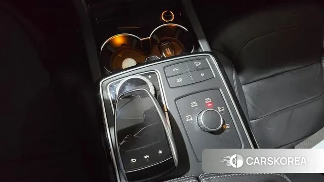 Mercedes-Benz GLE - Class W166 2018 Черный из Кореи, фото 5