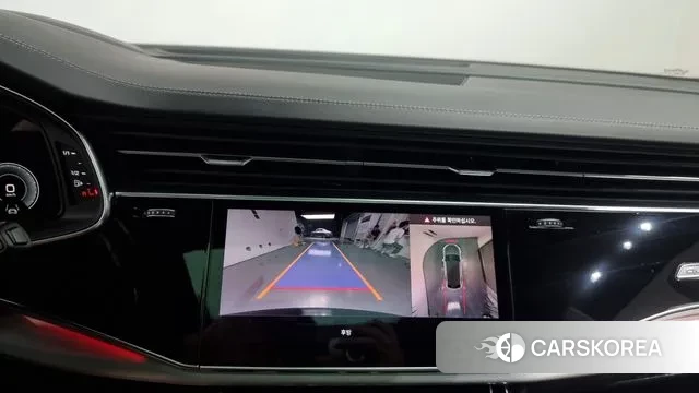 Audi Q8 (4M) id 2905494 из Кореи 5