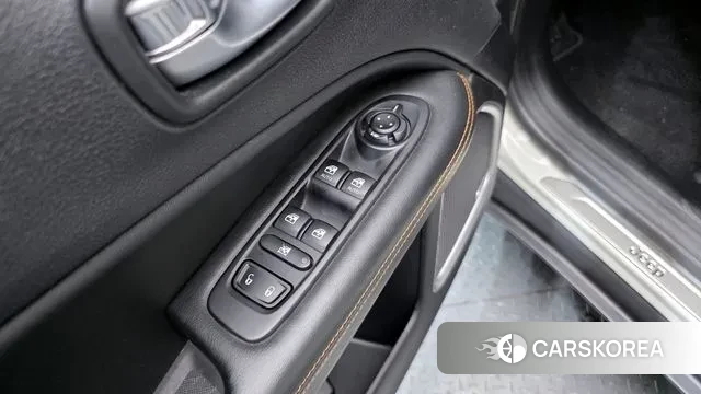 Jeep Compass 2nd Generation 2019 Белый из Кореи, фото 5