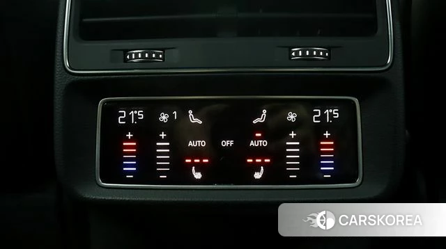 Audi Q8 (4M) 2020 Белый из Кореи, фото 5