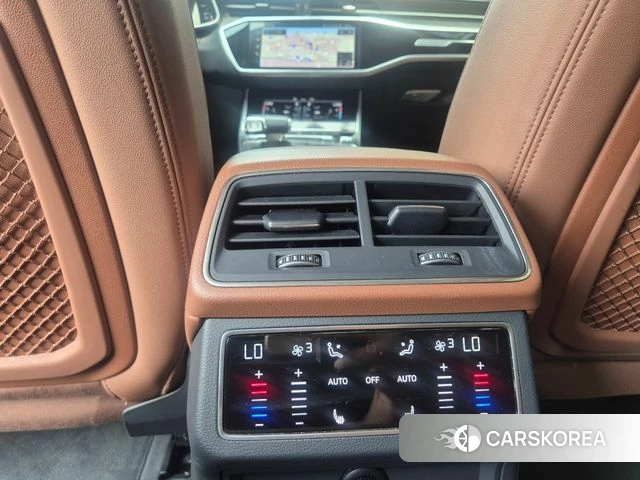 Audi A6 (C8) 2021 Белый из Кореи, фото 5