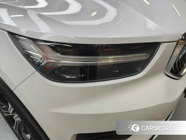 Volvo XC40 2021 Белый из Китая, фото 5